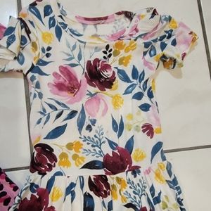 Posh Peanut Romper Twirl floral siz 18/24 months